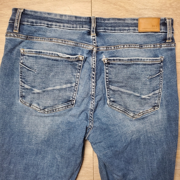 BKE Payton Jeans Women’s Sz 31x27 Universal Fit Mid Rise Skinny Distressed - Picture 9 of 11